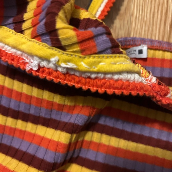 Zara Ribbed Tank - Picture 2 of 4